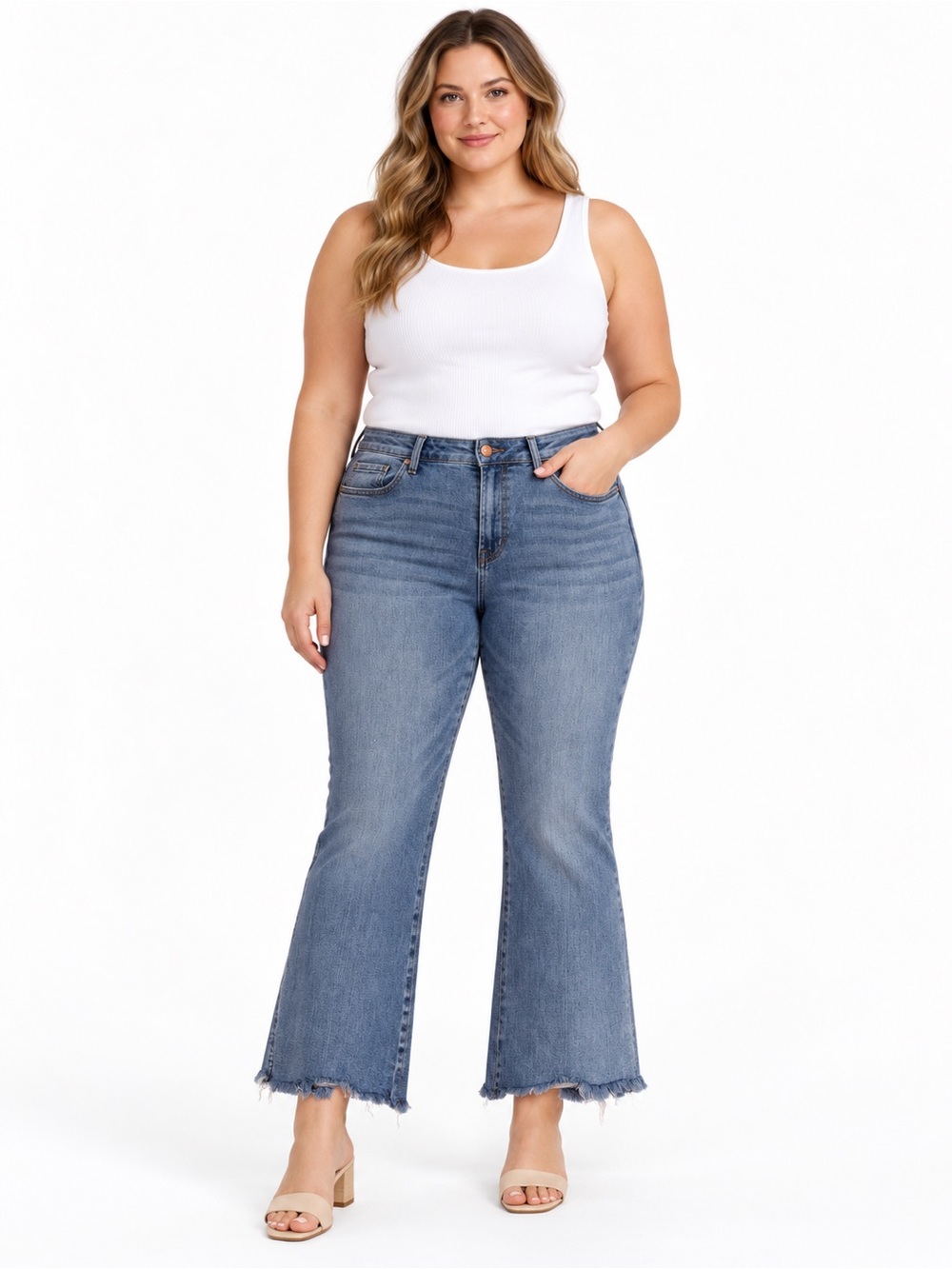 Mica Los Angeles Cropped Flare Raw Hem Jeans Women’s Size 14W